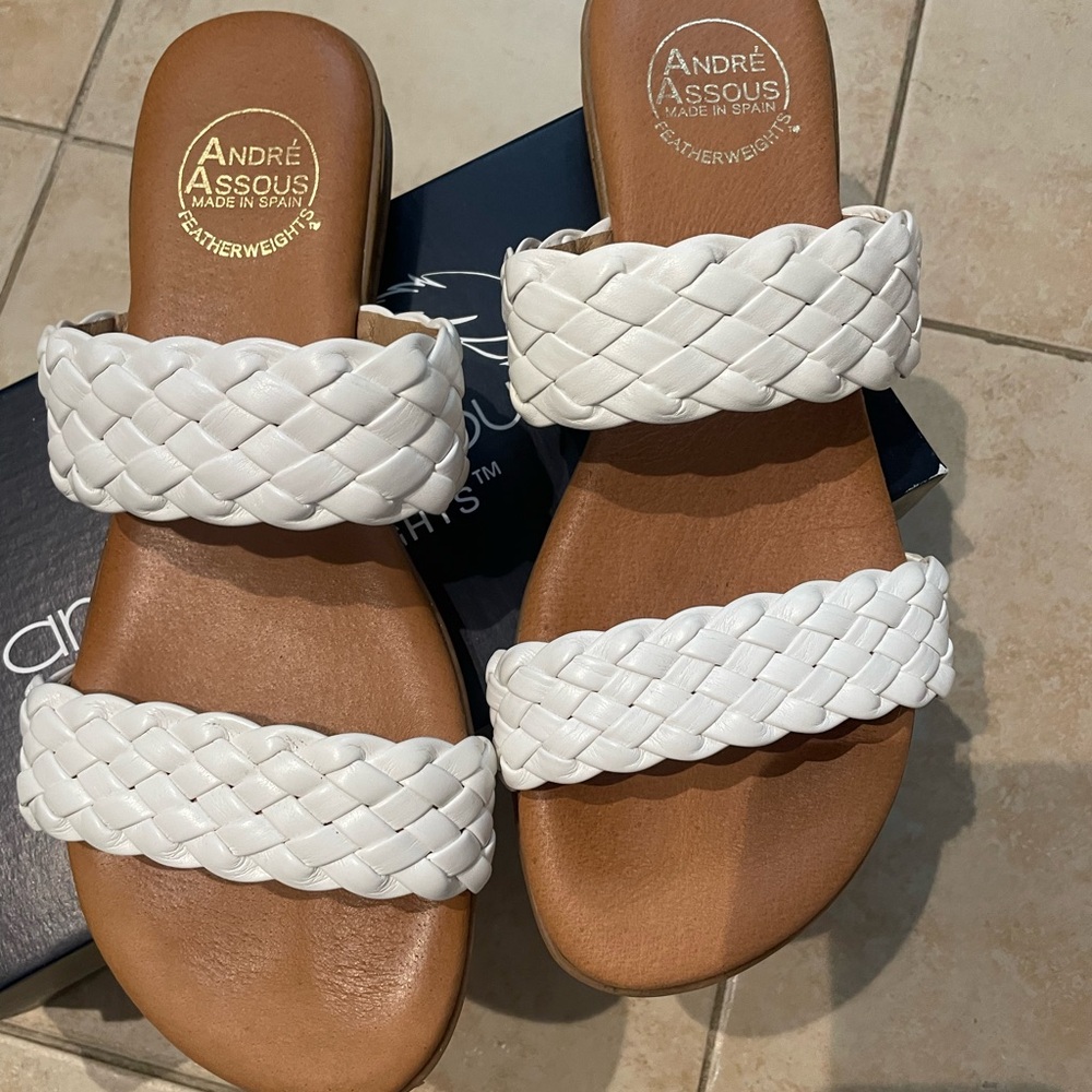 Andre Assous White Leather Woven Sandals